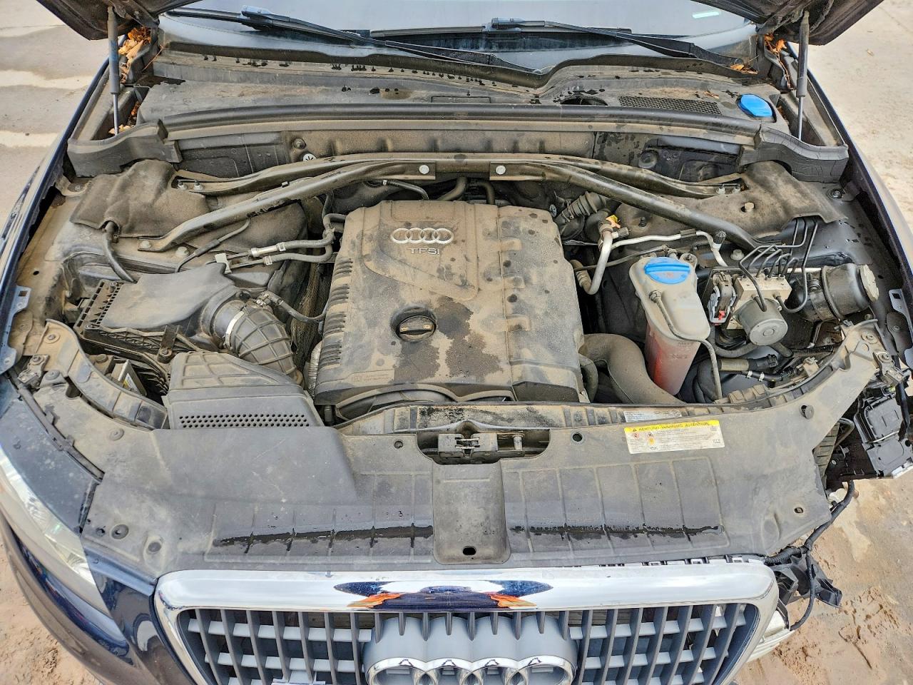 2012 AUDI Q5 PREMIUM PLUS photo 23