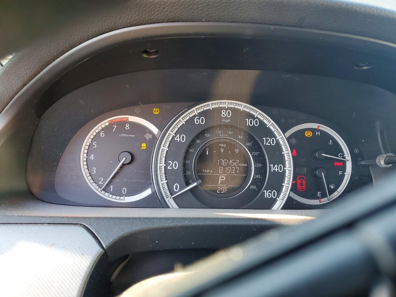 2014 HONDA ACCORD LX photo 17