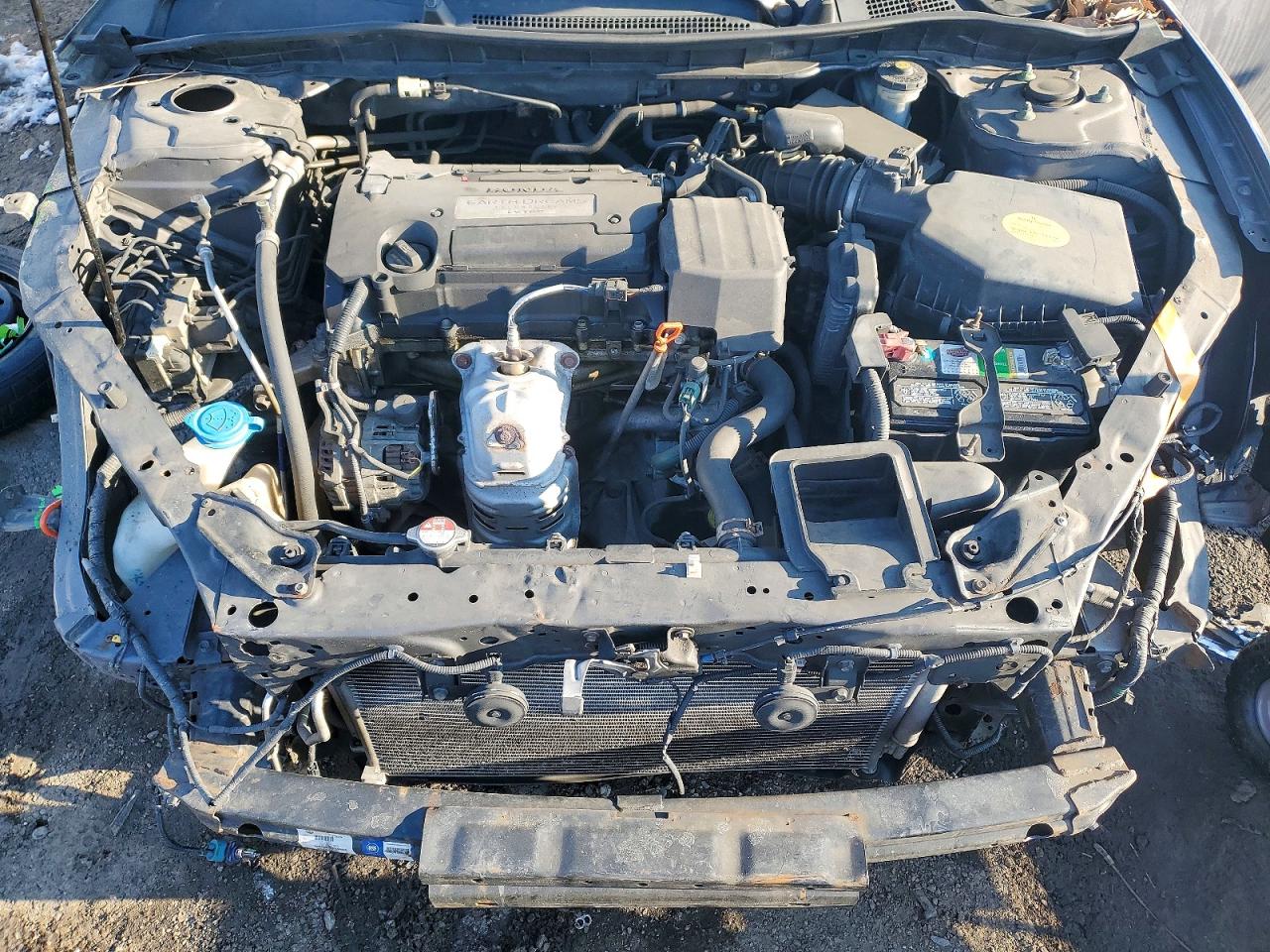 2014 HONDA ACCORD LX photo 21