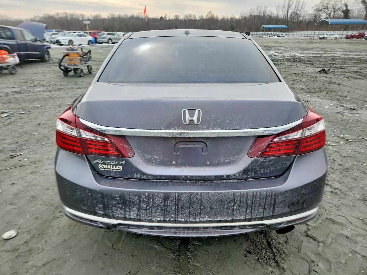 2016 HONDA ACCORD EX photo 11