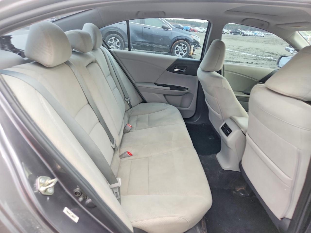 2016 HONDA ACCORD EX photo 19