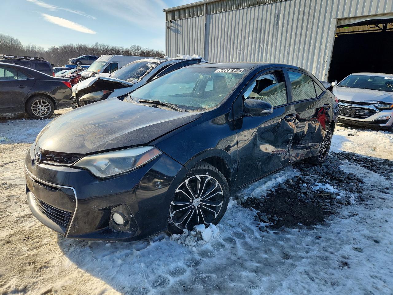 2016 TOYOTA COROLLA