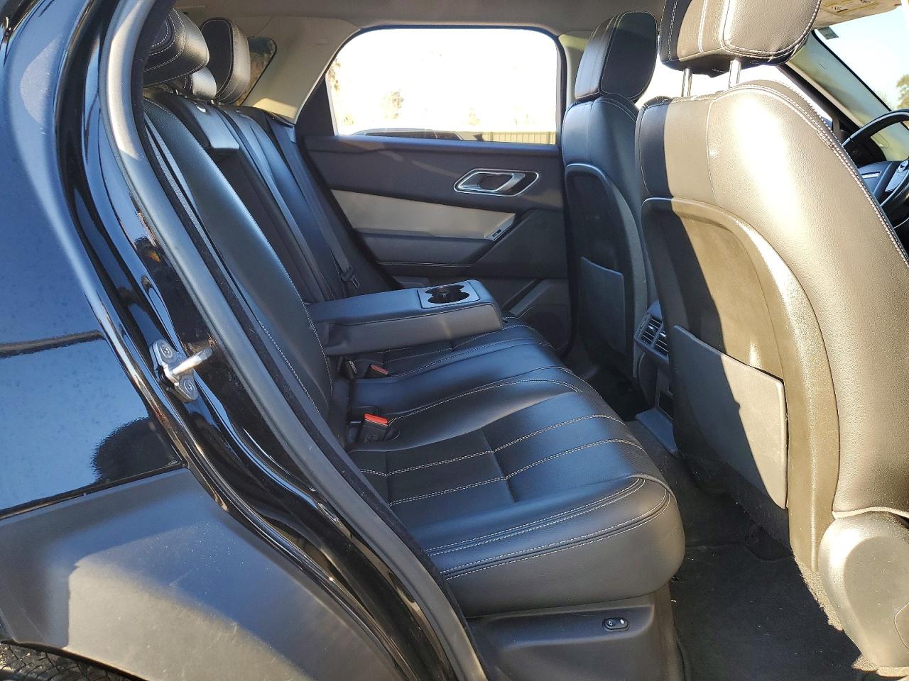 2019 LAND ROVER RANGE ROVER VELAR S photo 21