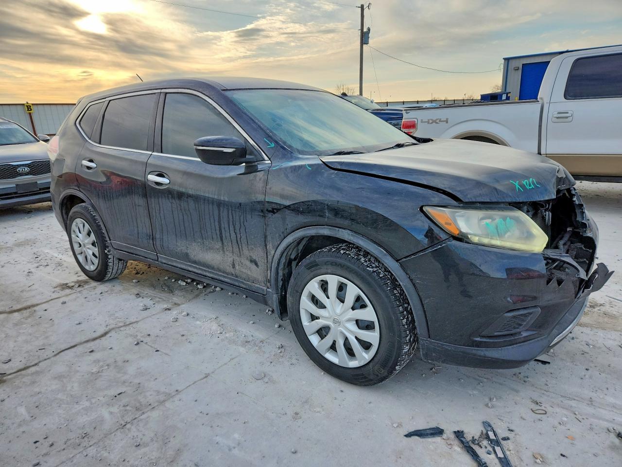 2014 NISSAN ROGUE S photo 7