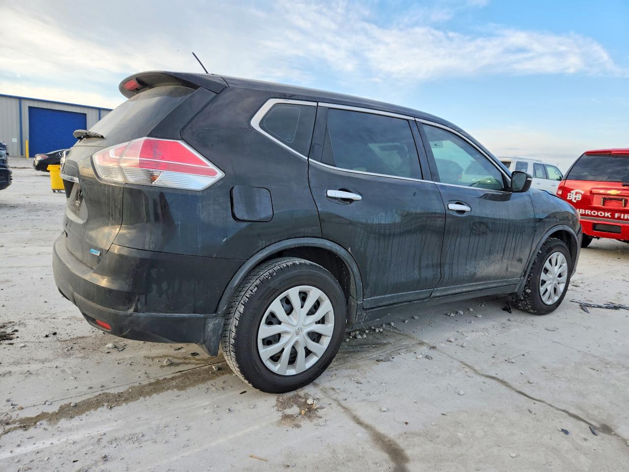 2014 NISSAN ROGUE S photo 5