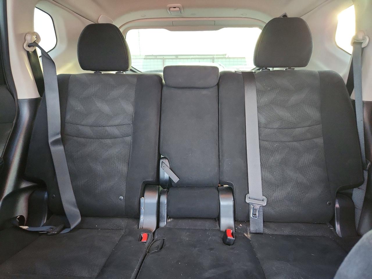 2014 NISSAN ROGUE S photo 19