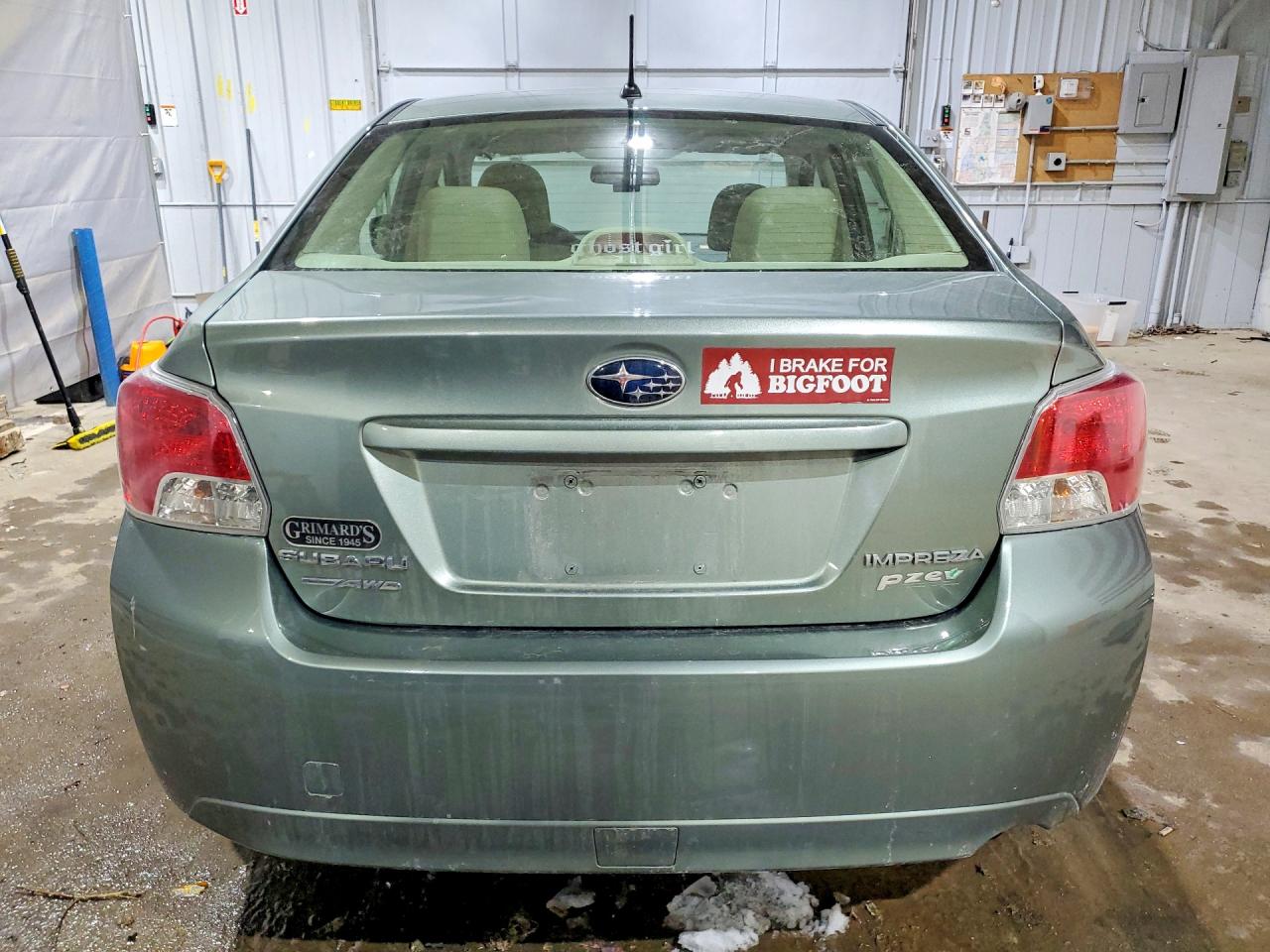 2014 SUBARU IMPREZA photo 11