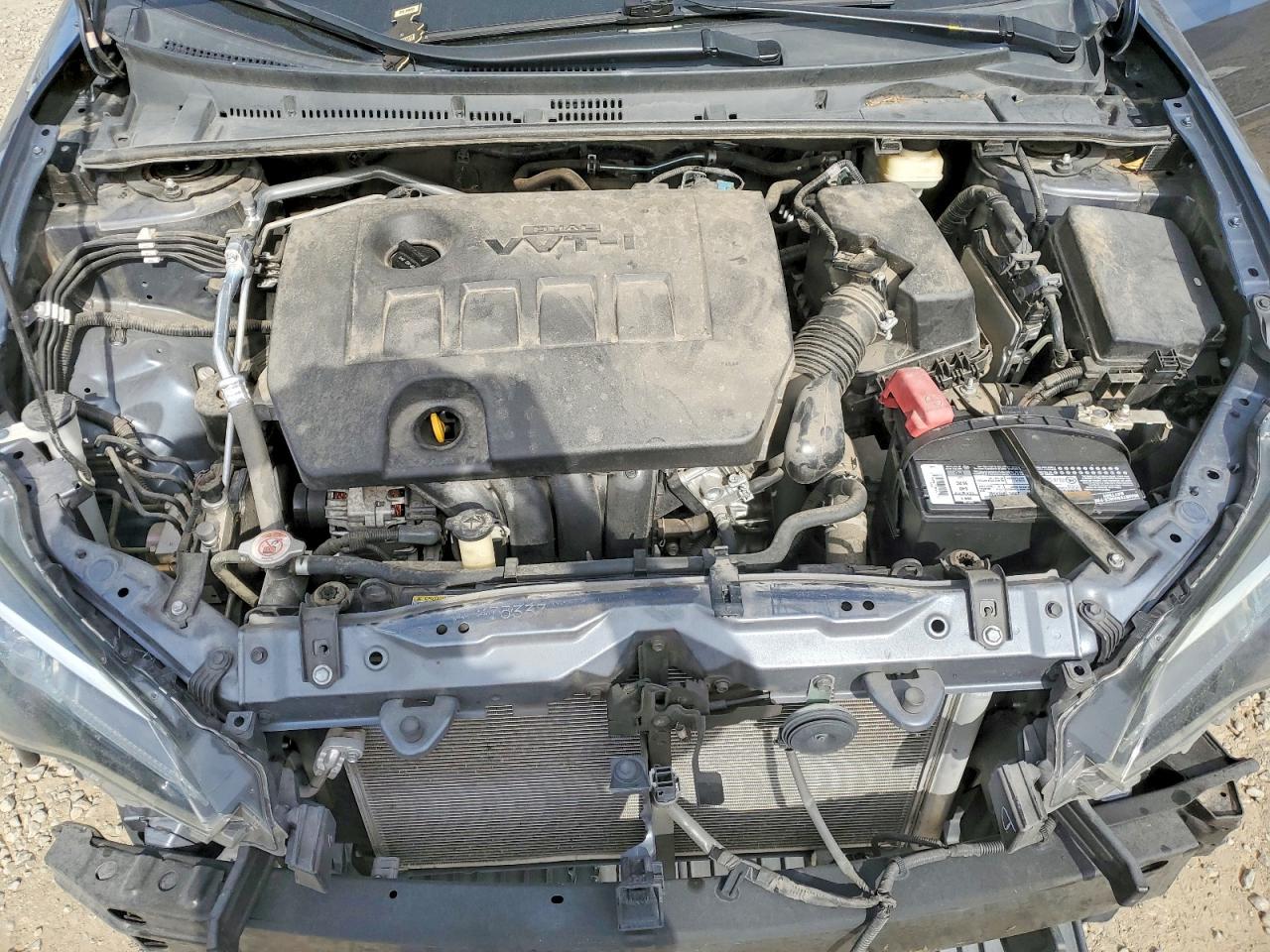 2018 TOYOTA COROLLA LE photo 21