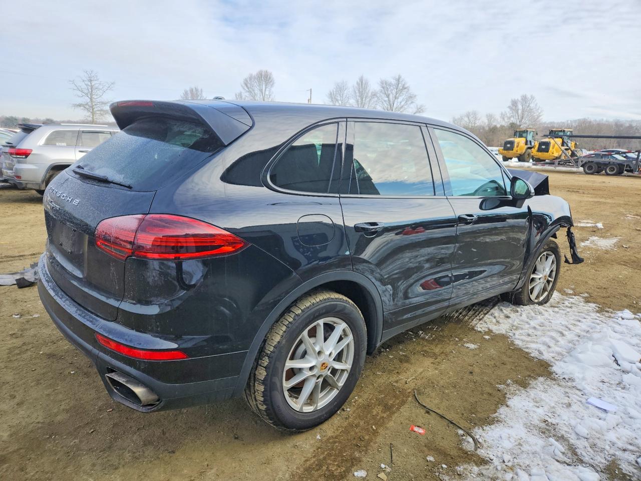 2016 PORSCHE CAYENNE photo 5