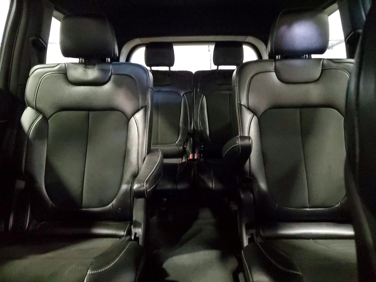 2023 JEEP GRAND CHEROKEE L LAREDO photo 19