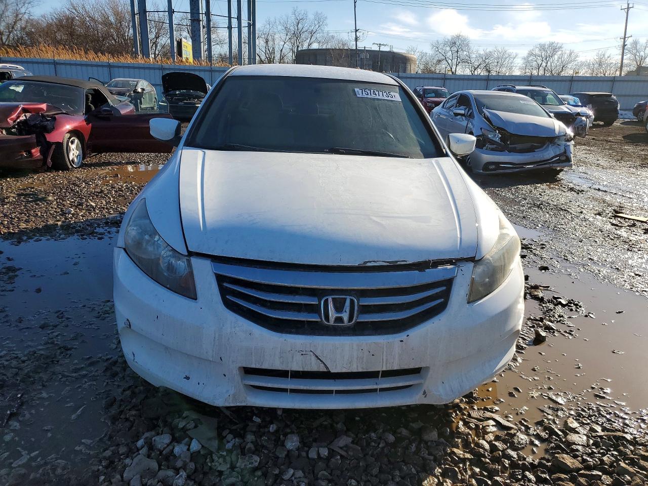 2012 HONDA ACCORD LXP photo 5