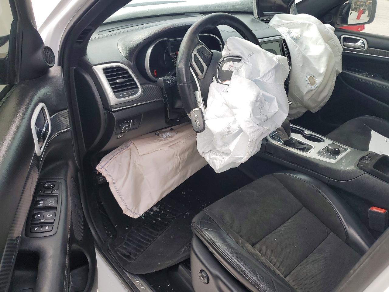 2020 JEEP GRAND CHEROKEE SRT-8 photo 15
