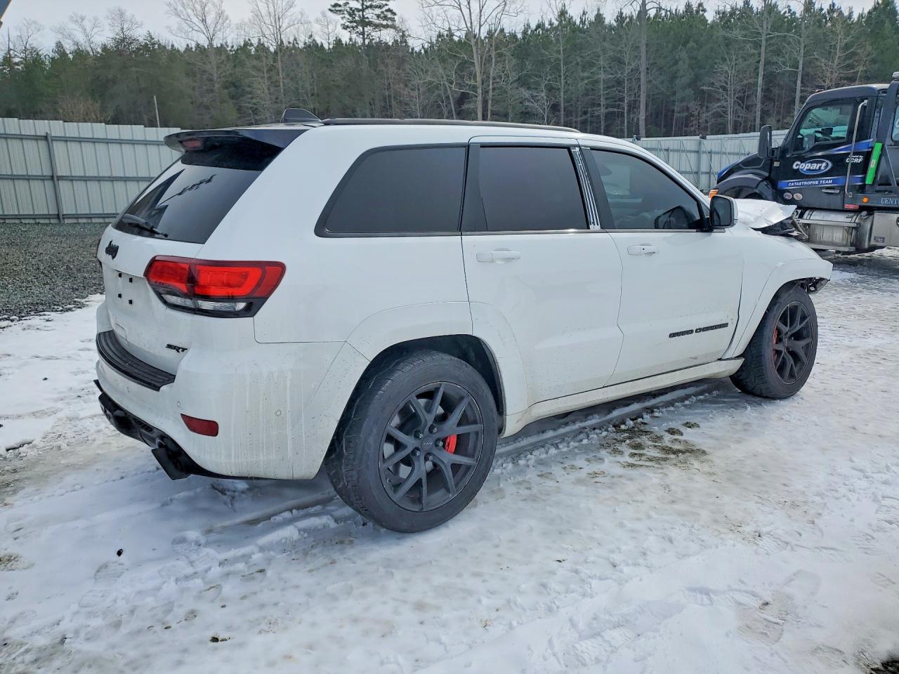 2020 JEEP GRAND CHEROKEE SRT-8 photo 5