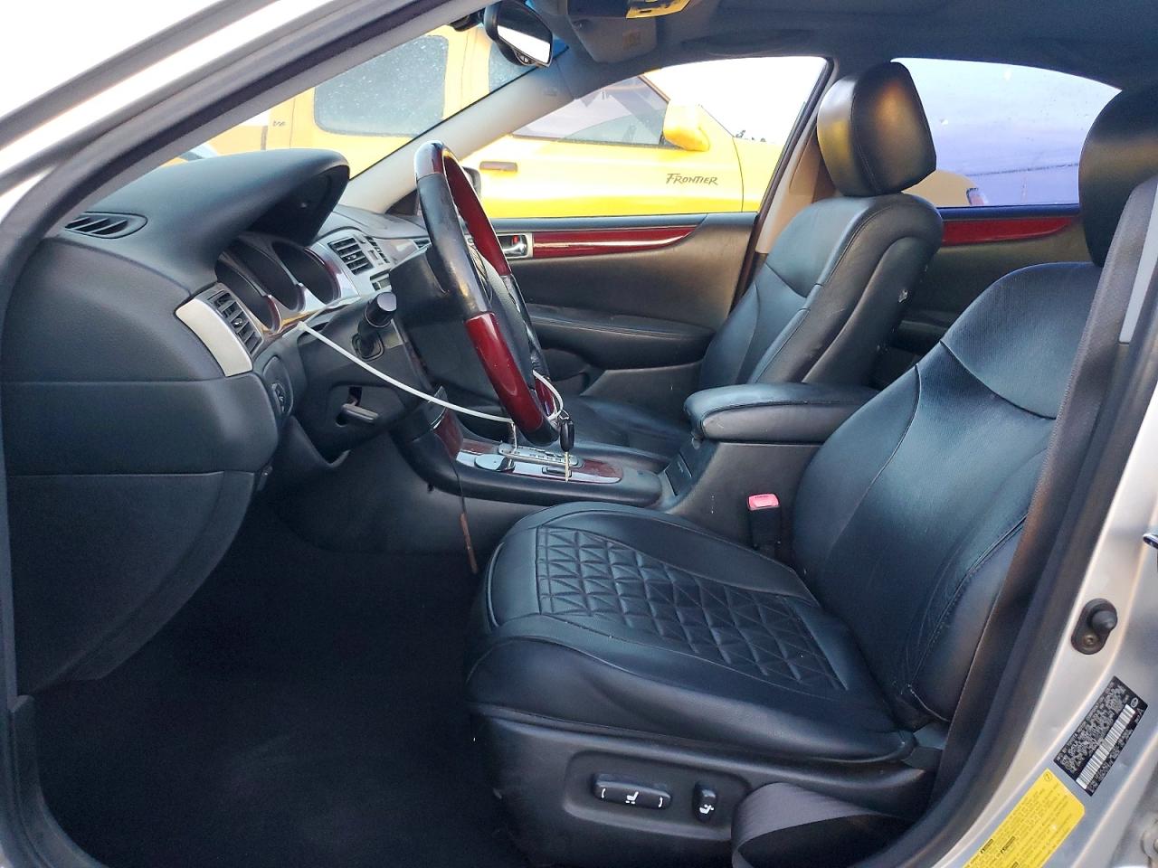 2005 LEXUS ES 330 photo 13