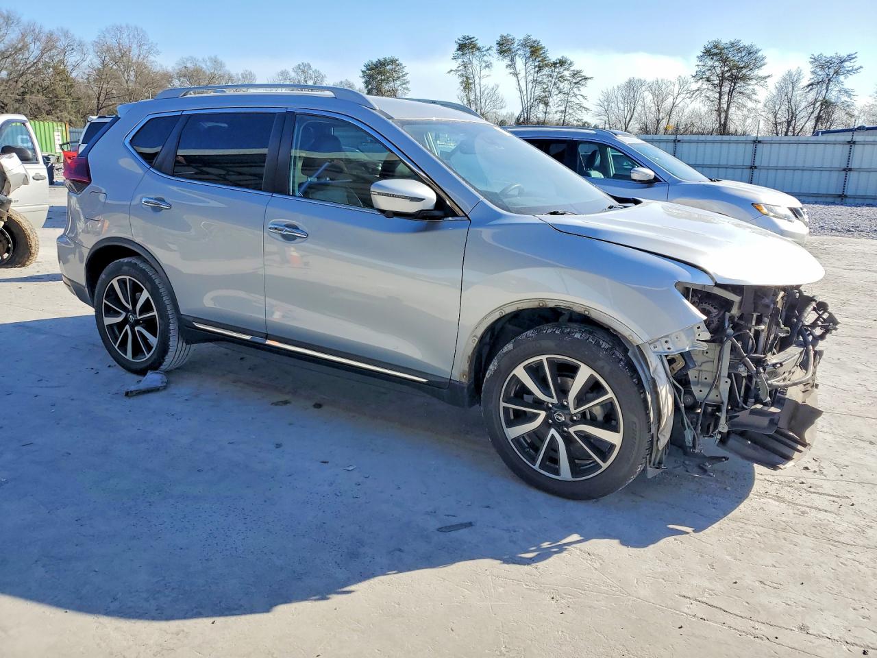 2019 NISSAN ROGUE SL photo 4
