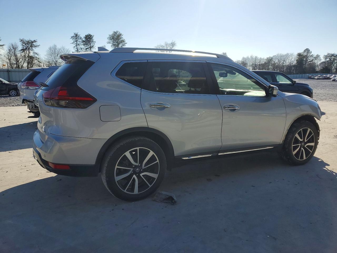 2019 NISSAN ROGUE SL photo 3