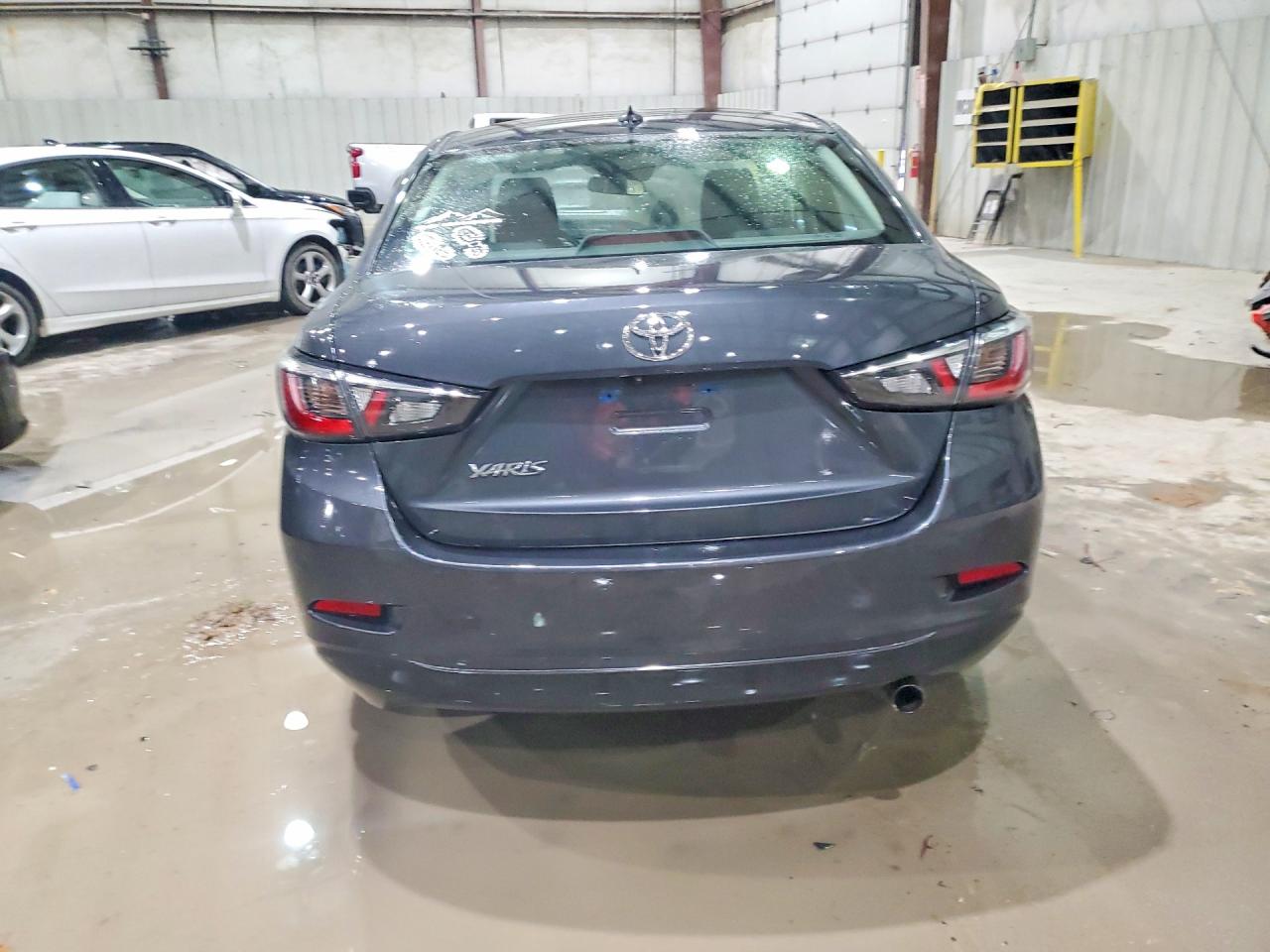 2019 TOYOTA YARIS L photo 11