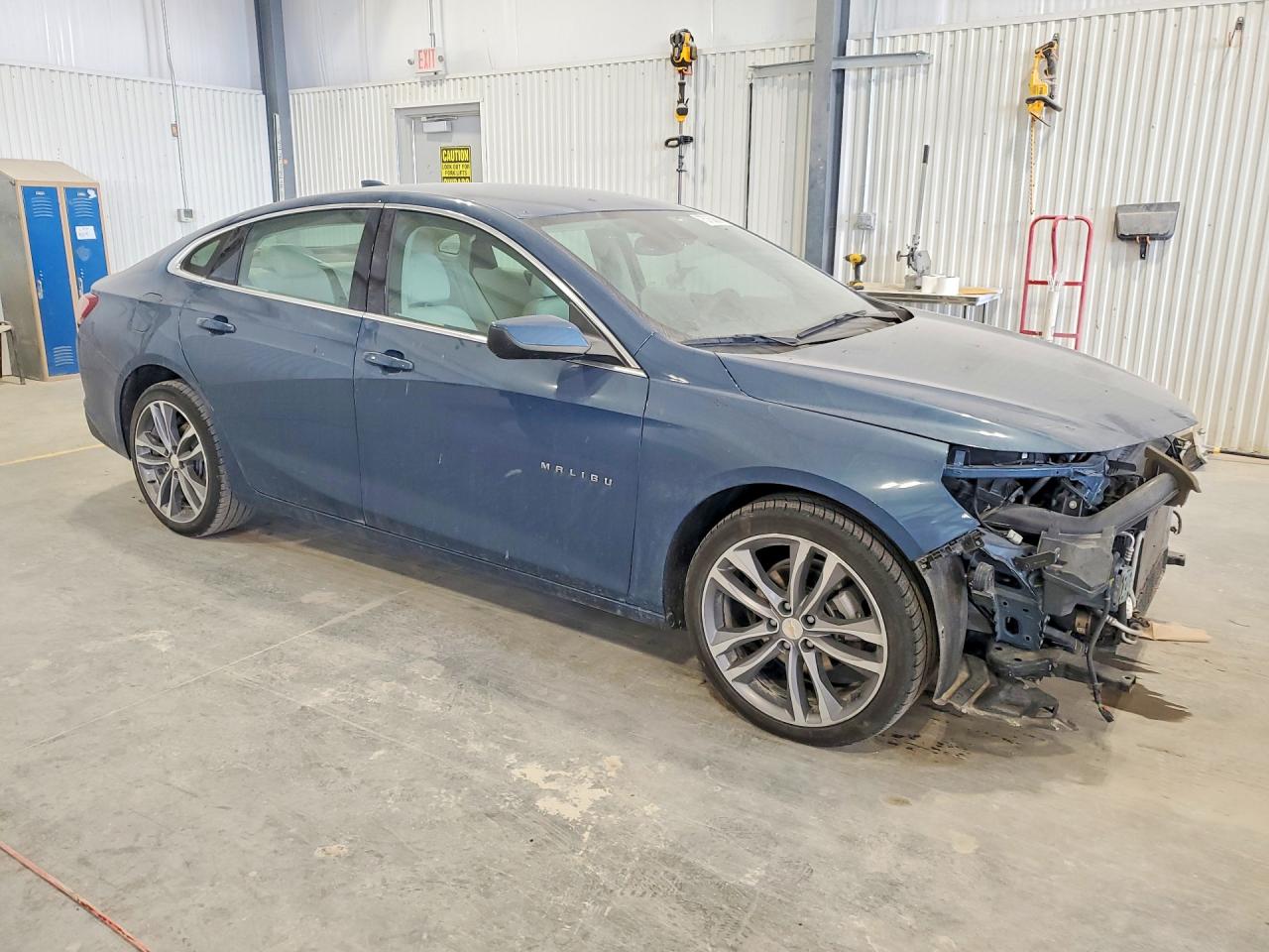 2024 CHEVROLET MALIBU PREMIER photo 4