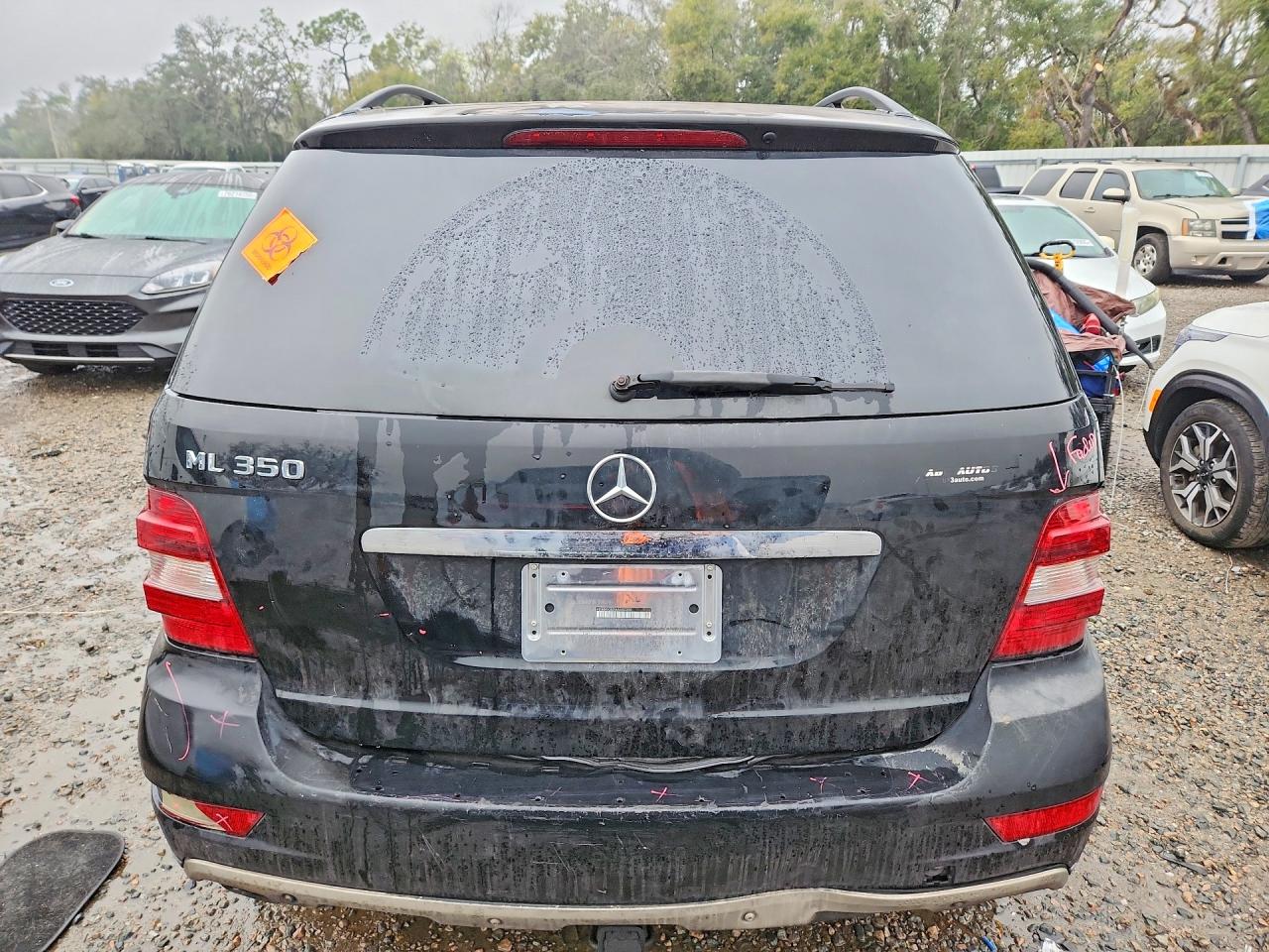 2010 MERCEDES-BENZ ML 350 photo 11