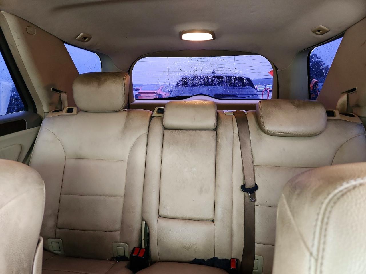 2010 MERCEDES-BENZ ML 350 photo 19
