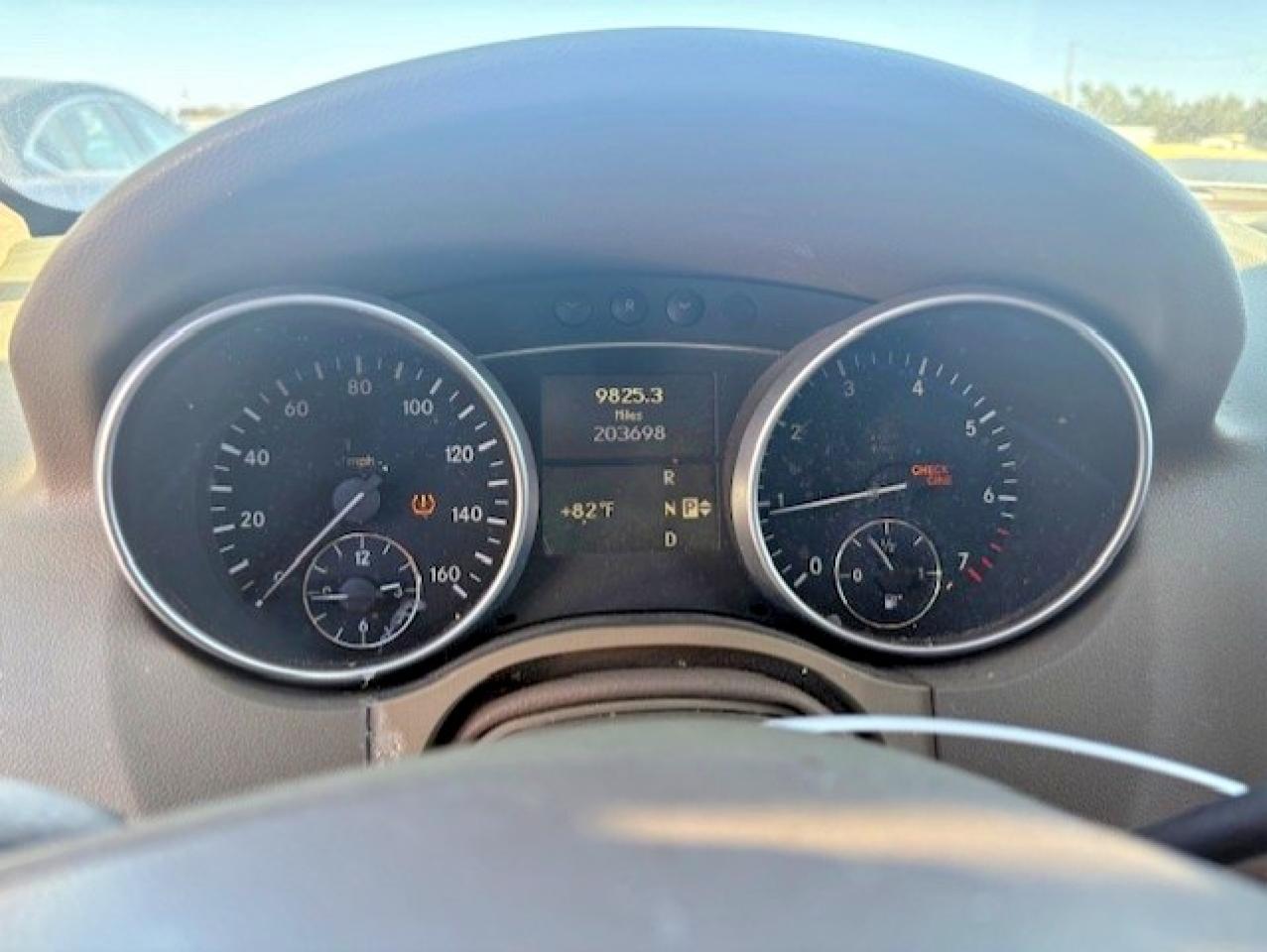 2010 MERCEDES-BENZ ML 350 photo 17