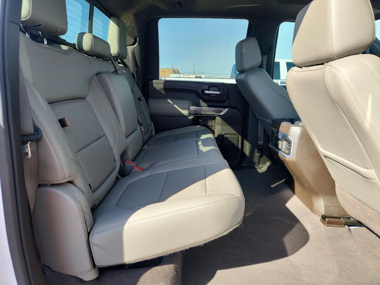 2020 CHEVROLET SILVERADO K2500 HEAVY DUTY LTZ photo 28