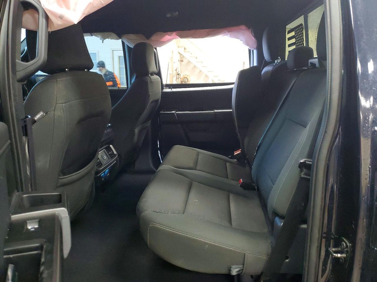 2024 FORD F150 XLT photo 19