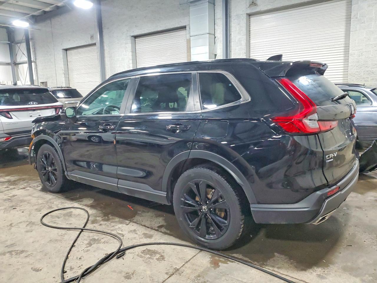 2024 HONDA CR-V SPORT TOURING photo 3