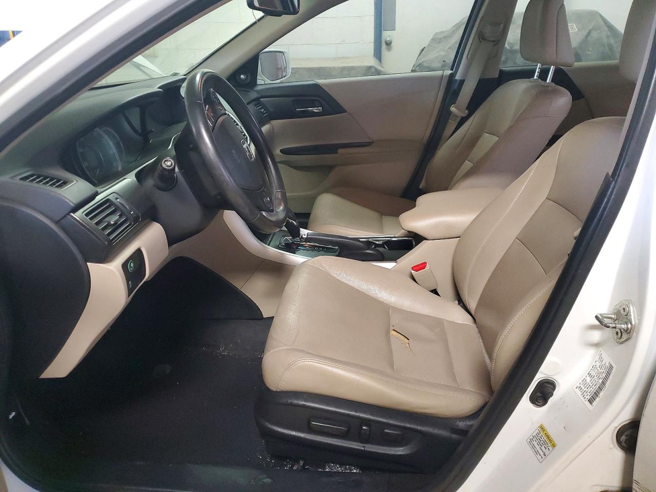 2015 HONDA ACCORD EXL photo 13