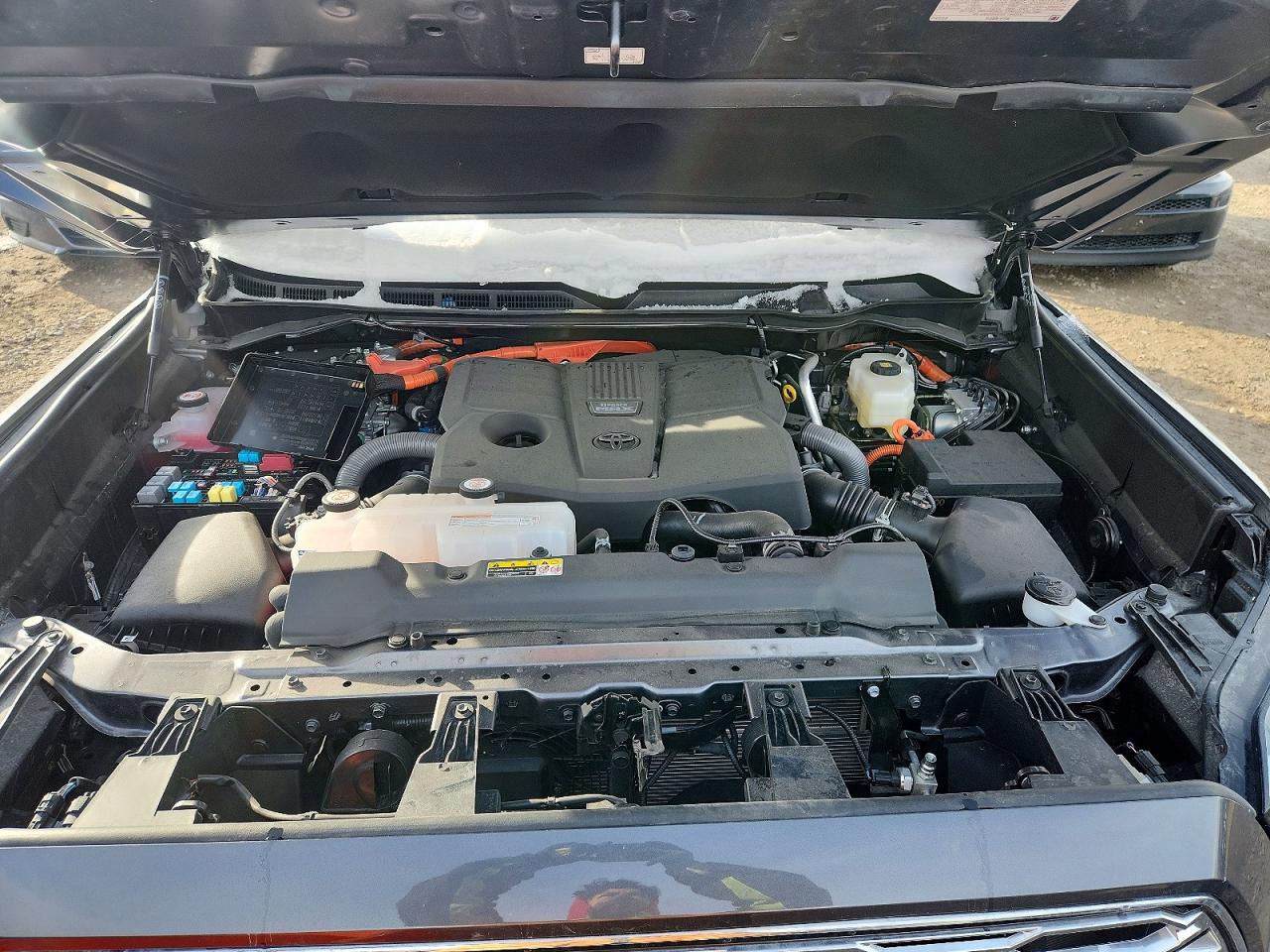 2025 TOYOTA SEQUOIA CAPSTONE photo 31
