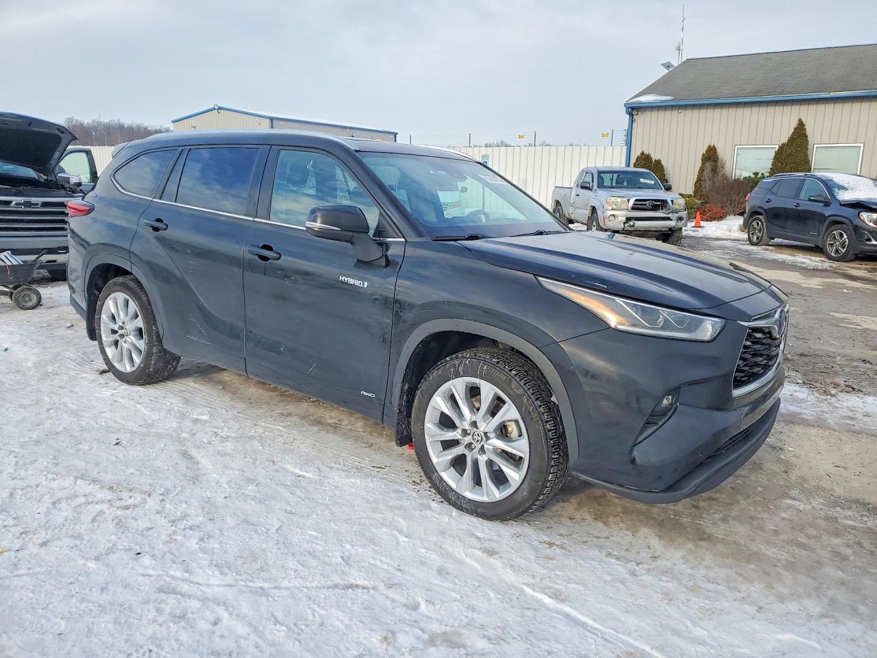 2021 TOYOTA HIGHLANDER HYBRID LIMITED photo 4