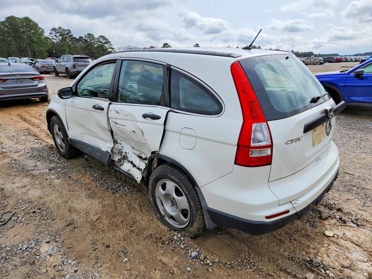 2011 HONDA CR-V LX photo 3