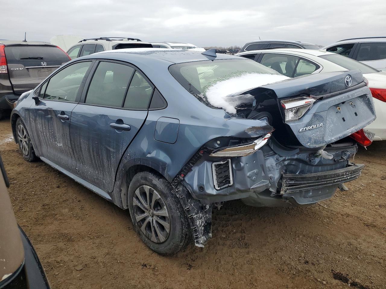 2022 TOYOTA COROLLA LE photo 2