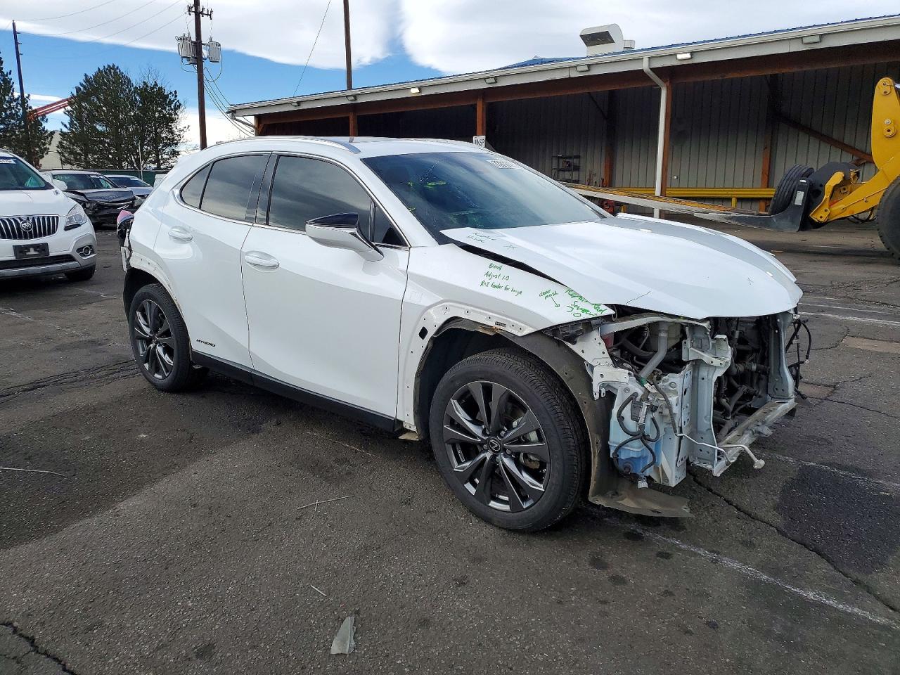 2020 LEXUS UX 250H photo 4