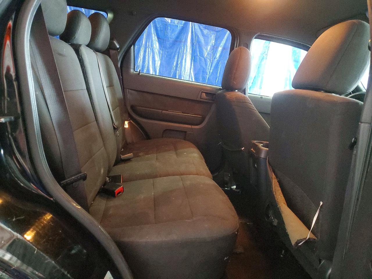 2012 FORD ESCAPE XLT photo 21