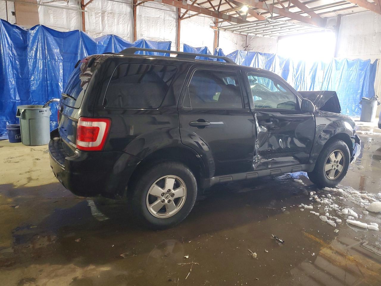 2012 FORD ESCAPE XLT photo 5