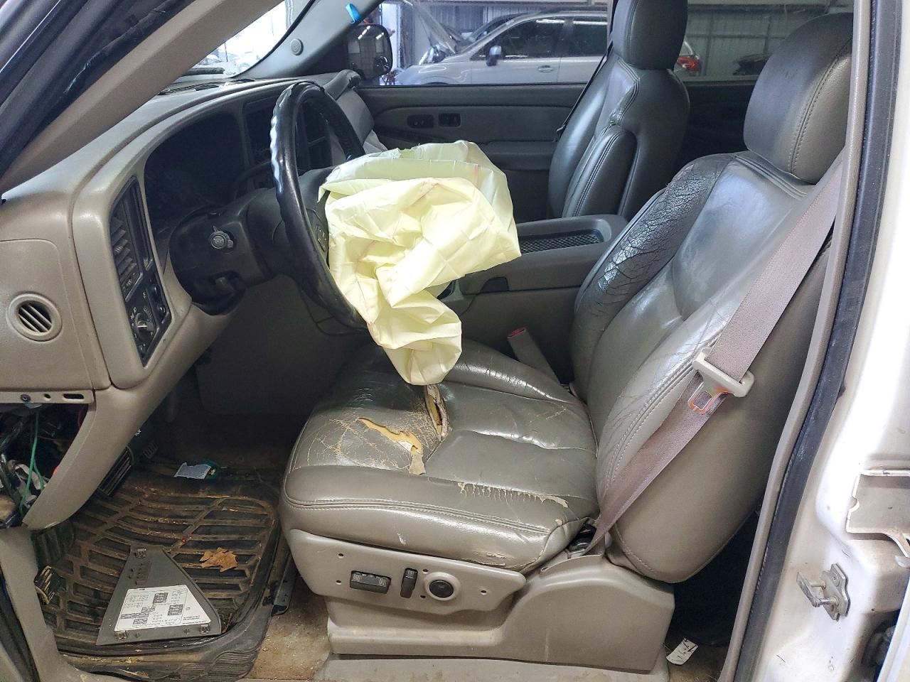 2005 CHEVROLET SILVERADO C1500 photo 19