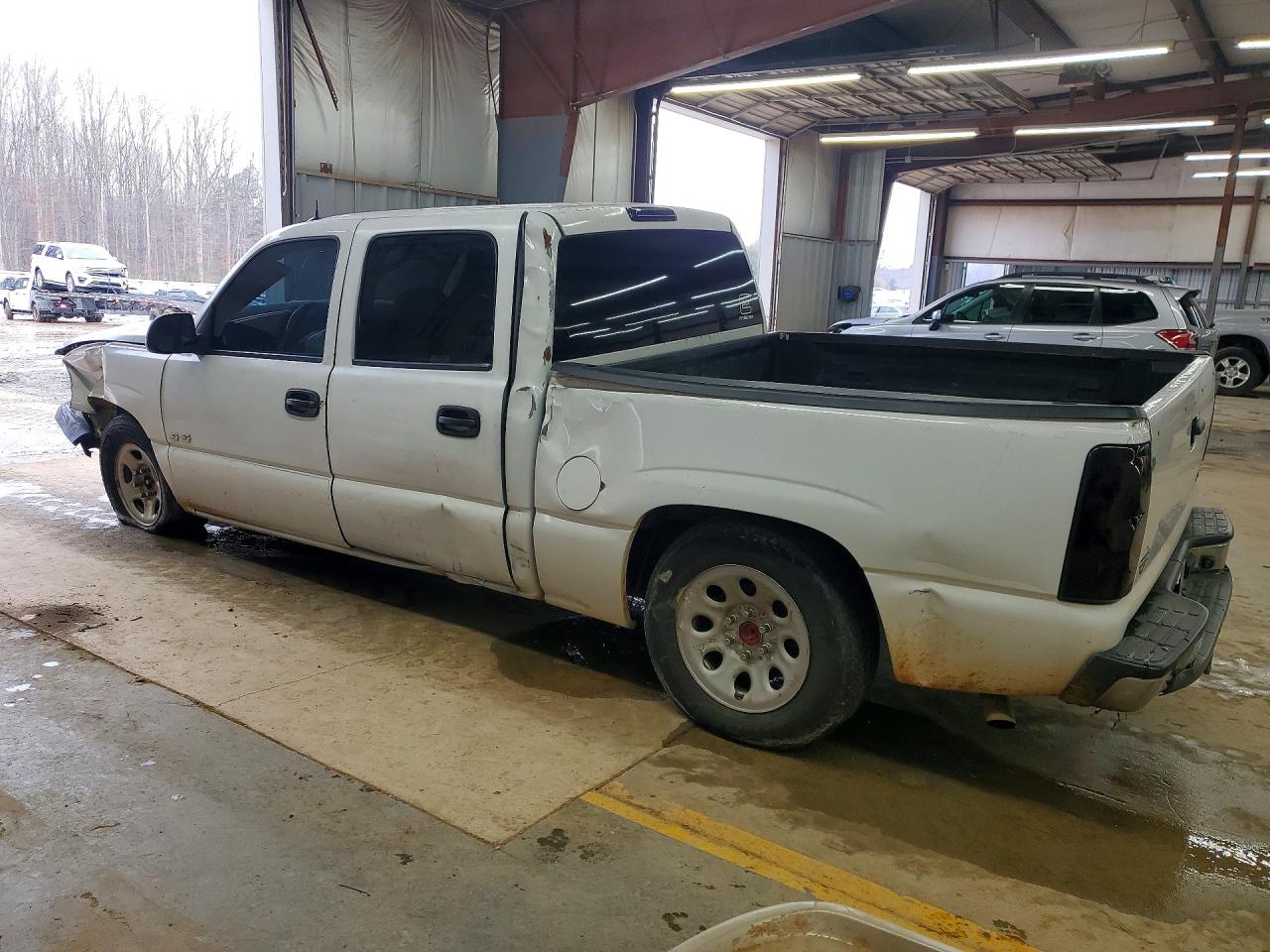 2005 CHEVROLET SILVERADO C1500 photo 4