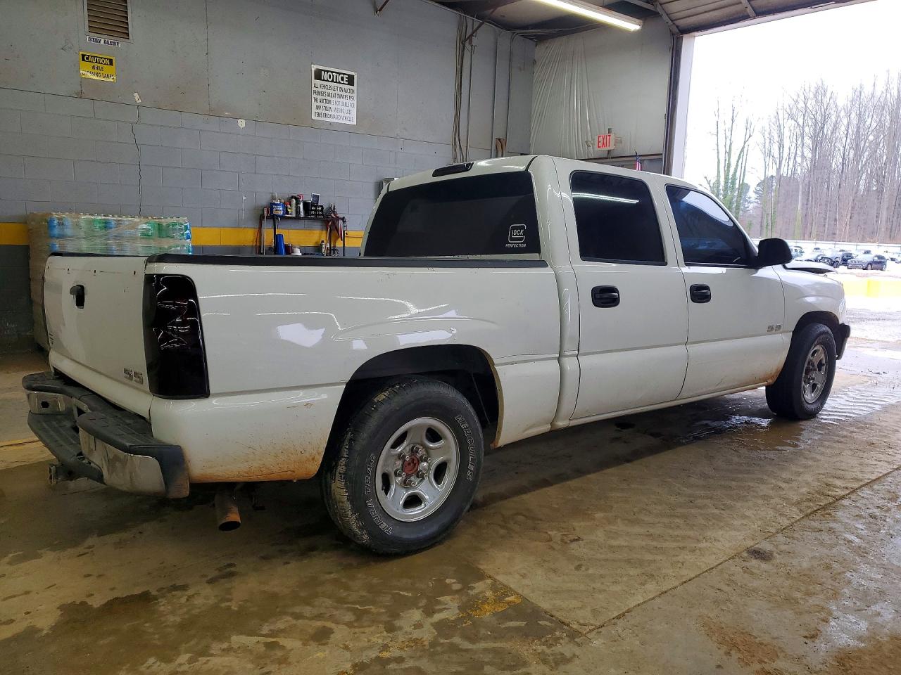 2005 CHEVROLET SILVERADO C1500 photo 7