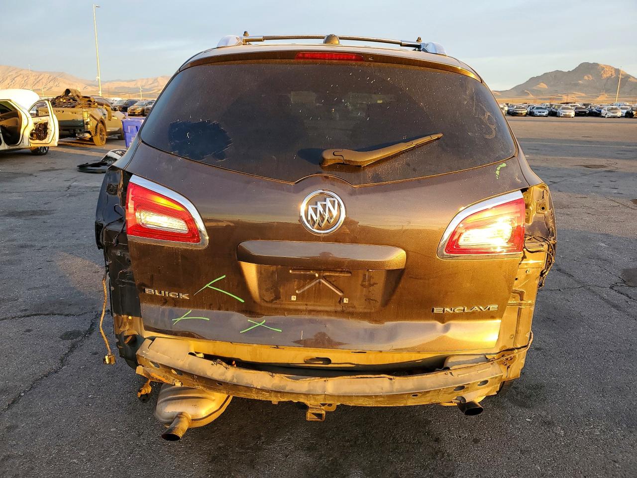 2016 BUICK ENCLAVE photo 11