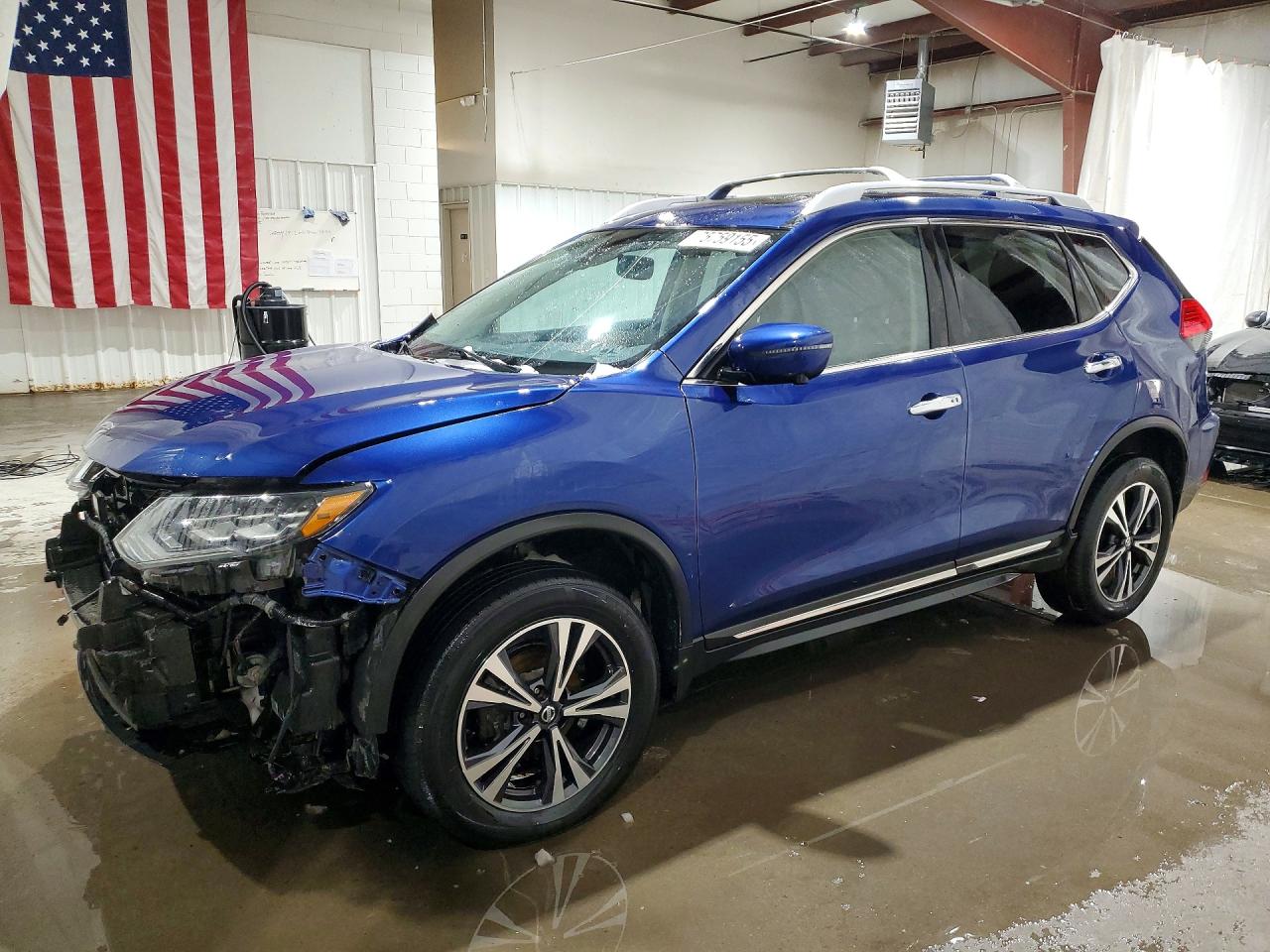 2017 NISSAN ROGUE
