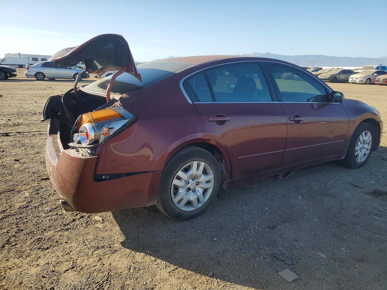 2012 NISSAN ALTIMA BASE photo 3