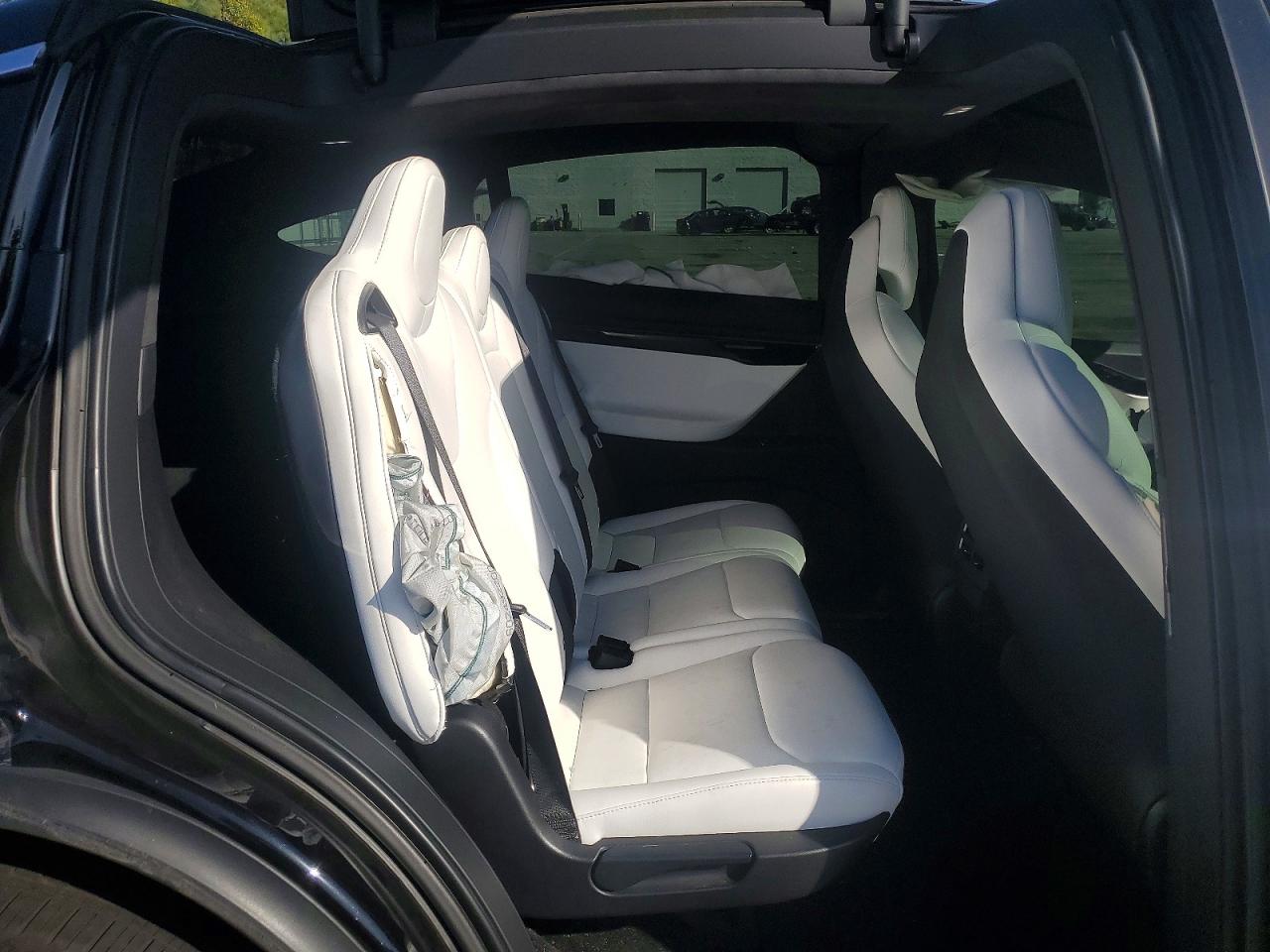 2018 TESLA MODEL X photo 28