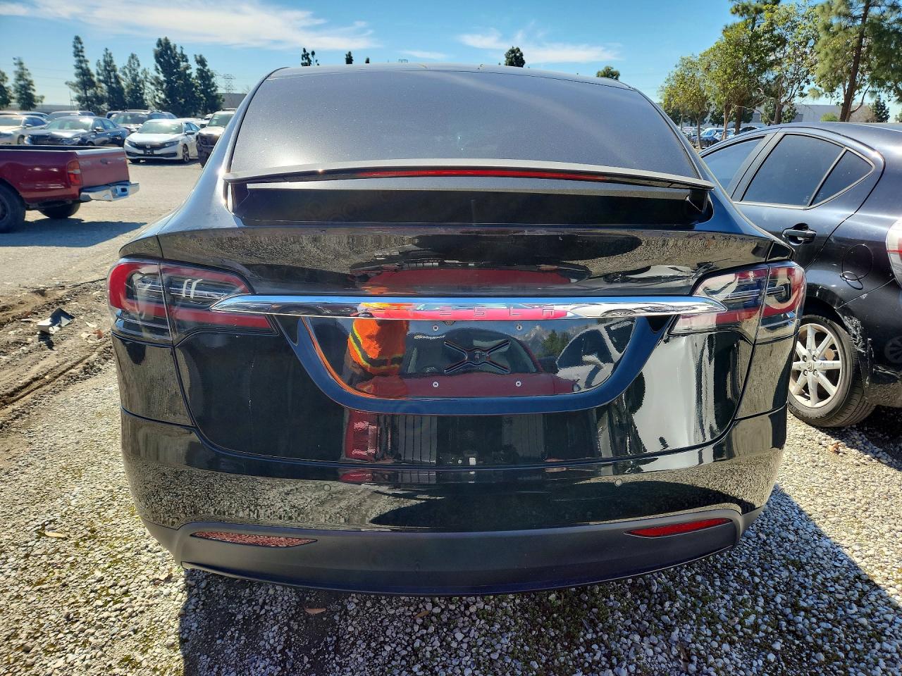 2018 TESLA MODEL X photo 16