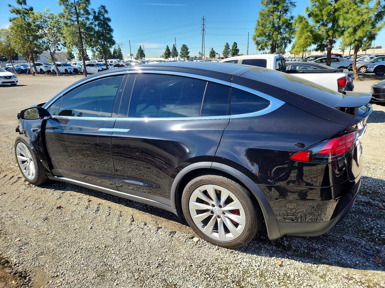 2018 TESLA MODEL X photo 4
