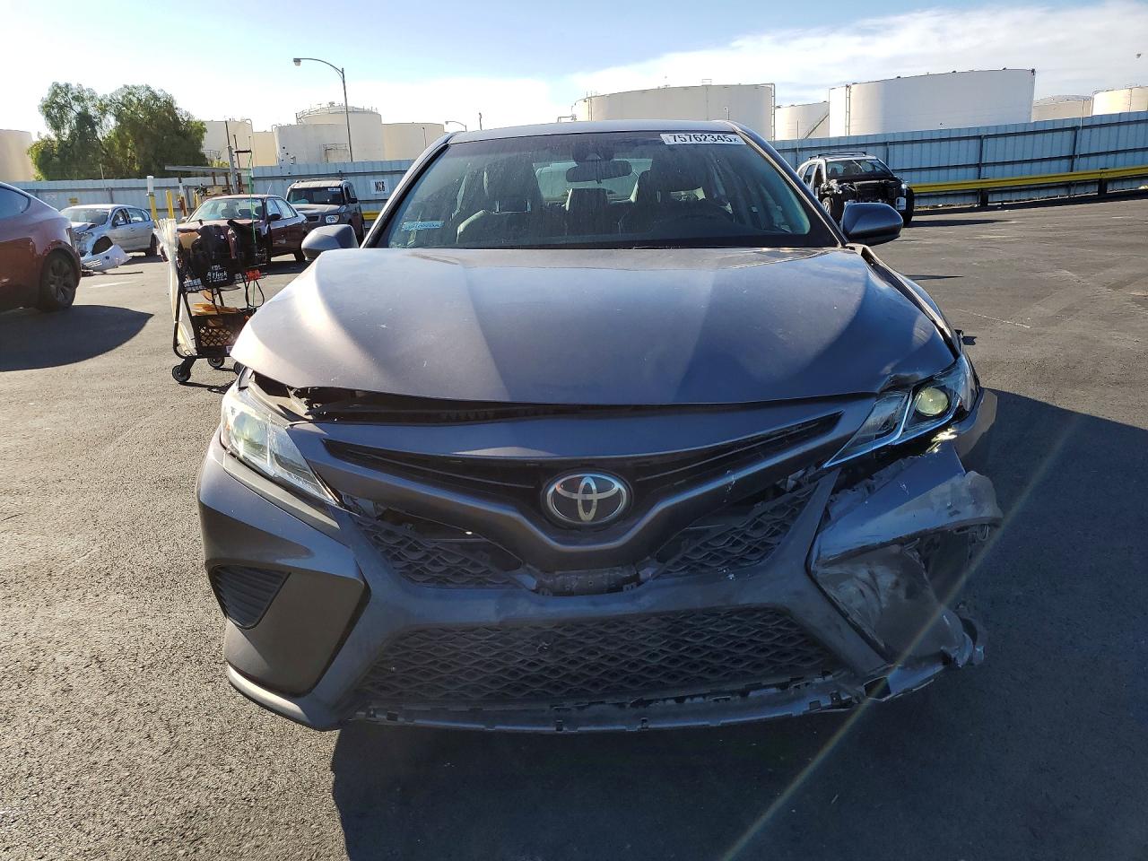 2018 TOYOTA CAMRY L photo 5