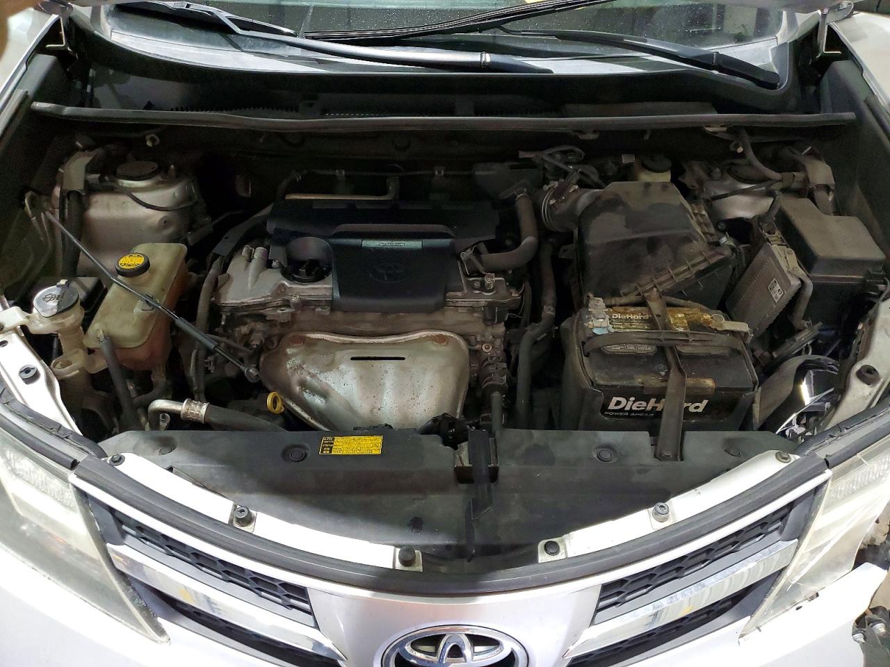 2015 TOYOTA RAV4 LE photo 12