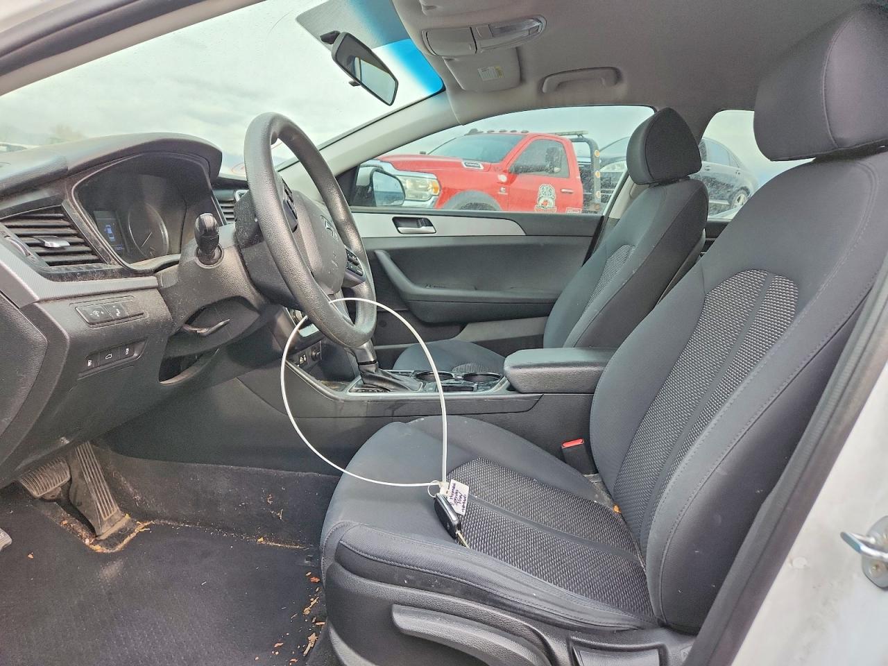 2018 HYUNDAI SONATA SE photo 7