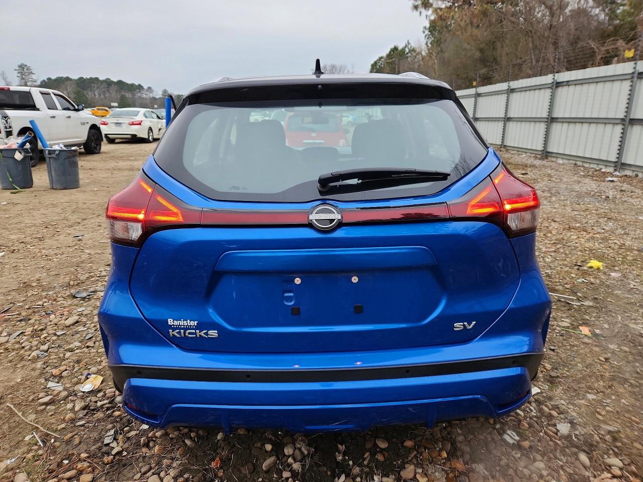 2023 NISSAN KICKS SV photo 11