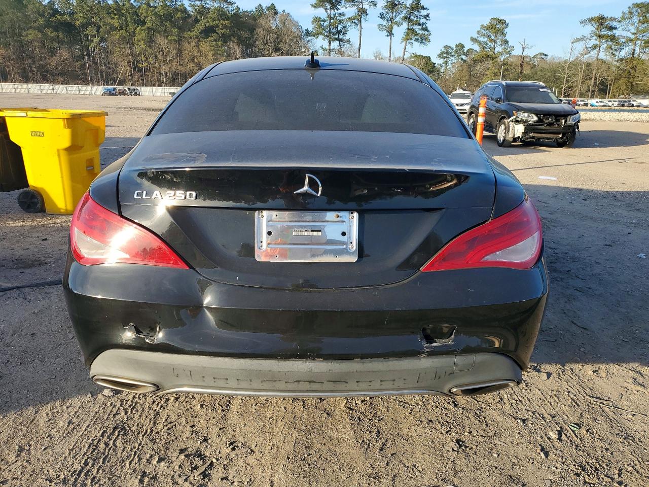 2018 MERCEDES-BENZ CLA 250 photo 16